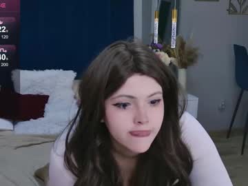 Carolinebigboobs Chaturbate stream image from November 13, 2025