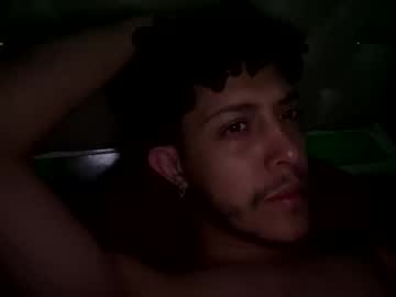 Kevcol25 Chaturbate stream image from November 13, 2025
