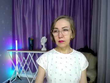 _Greybunny_ Chaturbate stream image from November 13, 2025