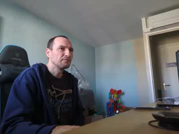 Stickolive1 Chaturbate stream image from November 13, 2025