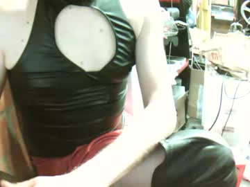 Hetesarah Chaturbate stream image from November 13, 2025