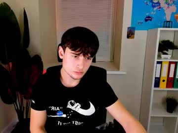 Alejandro_Ellias Chaturbate stream image from November 13, 2025