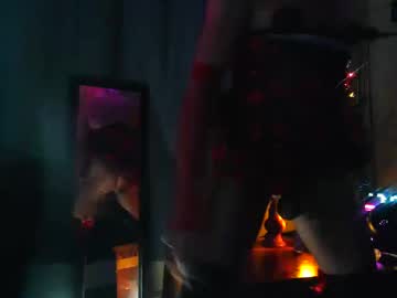 Hannahlovets Chaturbate stream image from November 13, 2025