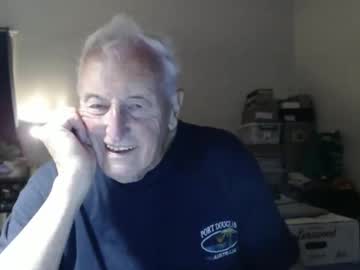 Kencollingwood Chaturbate stream image from November 13, 2025