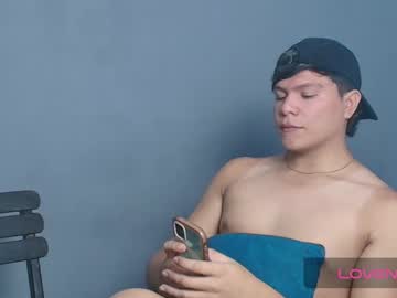 Alejandro_Vt Chaturbate stream image from November 13, 2025