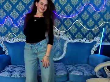 Laylla_Starr Chaturbate stream image from November 13, 2025