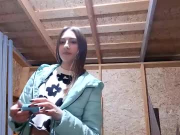 Lorieherrara Chaturbate stream image from November 13, 2025