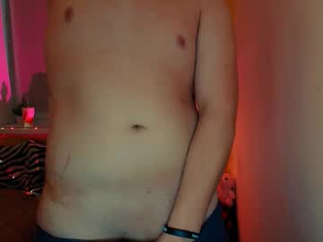 Curlyboy_1 Chaturbate stream image from November 13, 2025