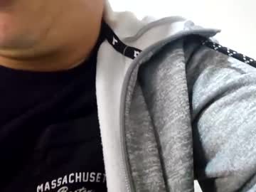 Mau422 Chaturbate stream image from November 13, 2025