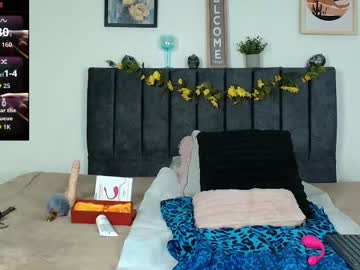Helen_Stepmom Chaturbate stream image from November 13, 2025