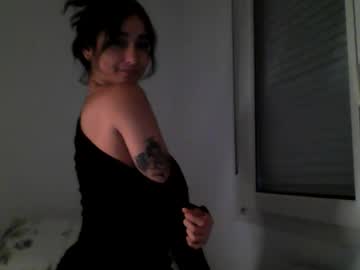 Vaenina Chaturbate stream image from November 13, 2025