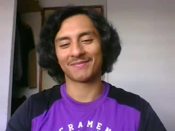 Camilomilagros Chaturbate stream image from November 13, 2025