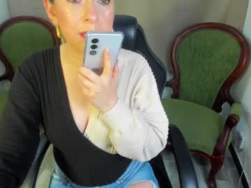 Chanel_Gold Chaturbate stream image from November 13, 2025