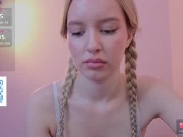 W_Olivia_W Chaturbate stream image from November 13, 2025