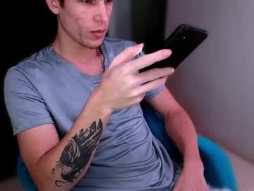 Davidsalazar33 Chaturbate stream image from November 14, 2025