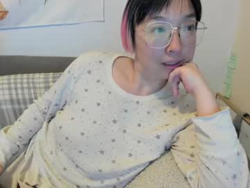 Luxgray Chaturbate stream image from November 14, 2025