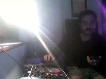 Miandben Chaturbate stream image from November 14, 2025