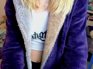 Pr3ttyp1nkpussy Chaturbate stream image from November 14, 2025