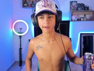 Alejoo_Storms Chaturbate stream image from November 14, 2025