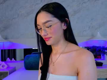 Keiracorleone Chaturbate stream image from November 14, 2025