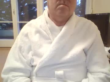 Csikar1 Chaturbate stream image from November 14, 2025