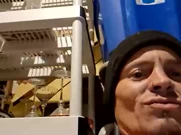 Jveillette00p27 Chaturbate stream image from November 14, 2025