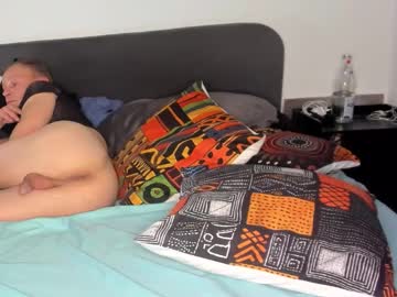 Pinksboy Chaturbate stream image from November 14, 2025