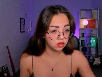 Jasmin_Belle Chaturbate stream image from November 14, 2025