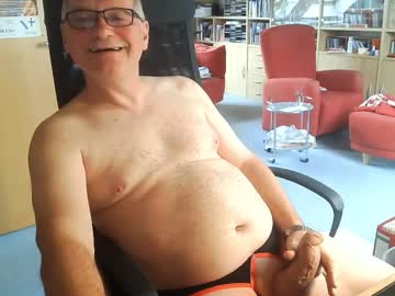 Pavlovsdog2006 Chaturbate stream image from November 14, 2025