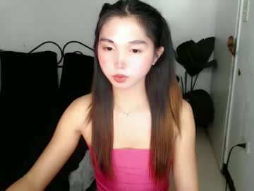 Luxxy_Cutesy Chaturbate stream image from November 14, 2025