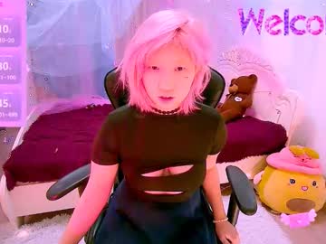 Miekolu Chaturbate stream image from November 14, 2025