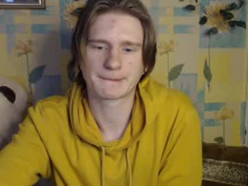 Pinochetti Chaturbate stream image from November 14, 2025