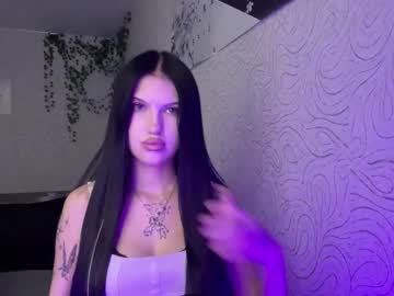 Ameeludkowski Chaturbate stream image from November 14, 2025