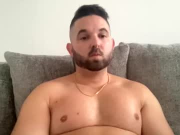 Beachboyhardonyou Chaturbate stream image from November 14, 2025