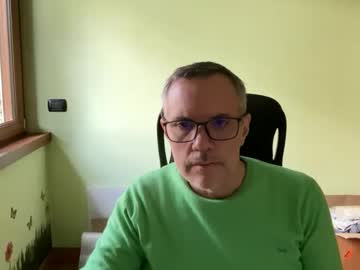 Niceshy_71 Chaturbate stream image from November 14, 2025