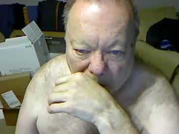 Blemon32 Chaturbate stream image from November 14, 2025