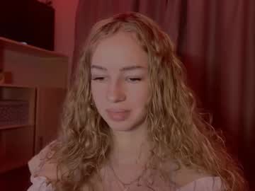 Cherryrush951544 Chaturbate stream image from November 14, 2025