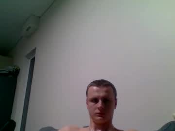 Domuutiss Chaturbate stream image from November 14, 2025