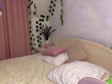 Evi_Brook Chaturbate stream image from November 14, 2025