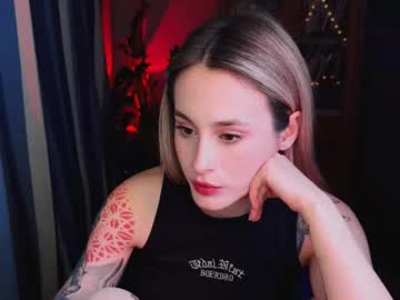 Aviva_Faith Chaturbate stream image from November 14, 2025