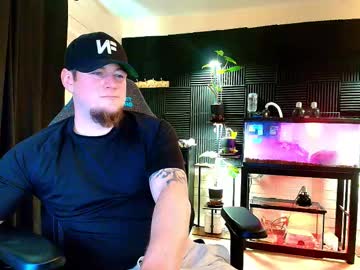 Alphanuts101 Chaturbate stream image from November 14, 2025