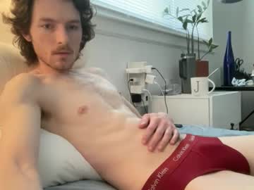 Loooooongbi Chaturbate stream image from November 14, 2025
