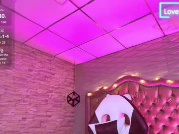 Roxanne_Han Chaturbate stream image from November 14, 2025