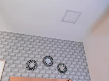 Gia_Harmony Chaturbate stream image from November 14, 2025