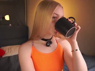 Sebrinarainha Chaturbate stream image from November 14, 2025