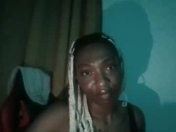 Ella5eju Chaturbate stream image from November 14, 2025
