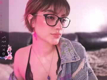 Lia_Mackenzie Chaturbate stream image from November 14, 2025