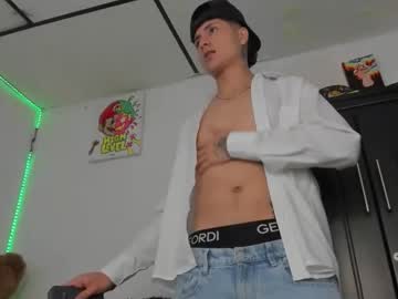 Mateo_Escobar Chaturbate stream image from November 15, 2025