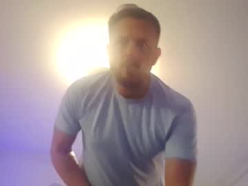 Londbihung Chaturbate stream image from November 15, 2025