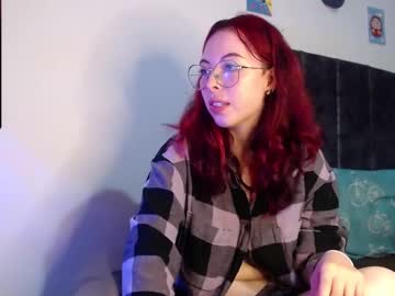 Hanny_E Chaturbate stream image from November 15, 2025